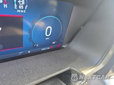 2025 Ford Super Duty F-250 Platinum Crew Cab Medium Bed - zdjęcie 15 z 22 - miniatura