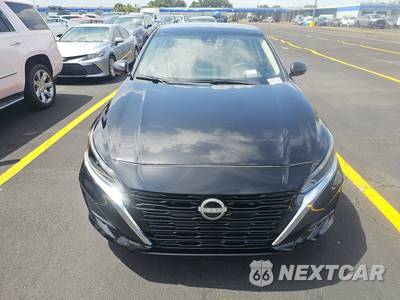 2025 Nissan Altima SV - zdjęcie 2 z 18 - miniatura