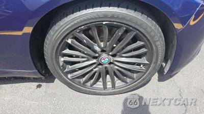 2017 Alfa Romeo Giulia Ti - zdjęcie 25 z 32 - miniatura