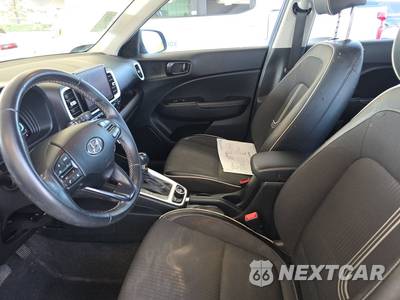 2023 Hyundai Venue Limited - zdjęcie 7 z 34 - miniatura