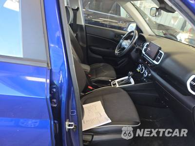 2023 Hyundai Venue Limited - zdjęcie 8 z 34 - miniatura