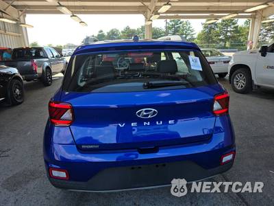 2023 Hyundai Venue Limited - zdjęcie 5 z 34 - miniatura
