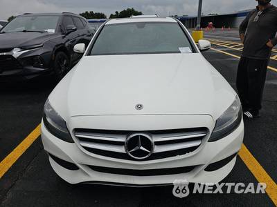 2018 Mercedes-Benz C 300 Sedan - zdjęcie 2 z 26 - miniatura