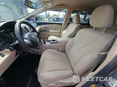 2012 Toyota Venza LE - zdjęcie 7 z 28 - miniatura