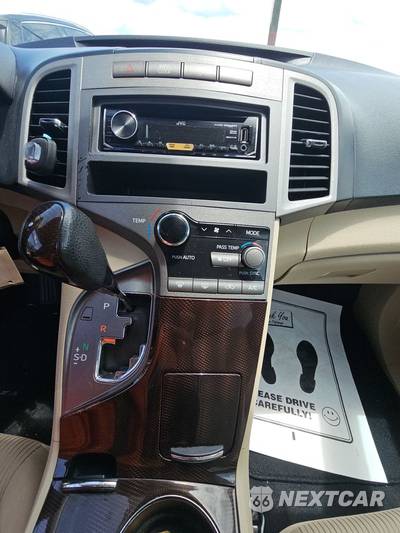 2012 Toyota Venza LE - zdjęcie 11 z 28 - miniatura