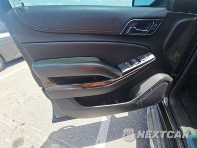 2015 Chevrolet Suburban LS 1LS - zdjęcie 9 z 33 - miniatura