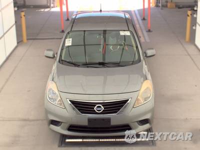2012 Nissan Versa 1.6 SV Sedan - zdjęcie 2 z 29 - miniatura