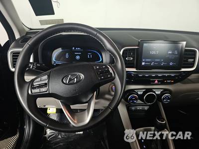 2025 Hyundai Venue SEL - zdjęcie 11 z 18 - miniatura