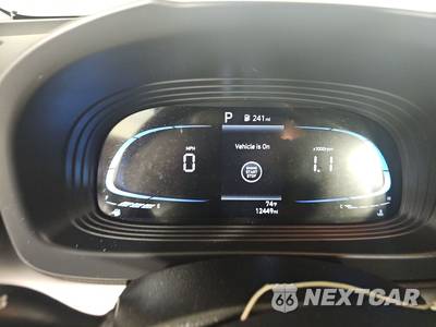2025 Hyundai Venue SEL - zdjęcie 12 z 18 - miniatura