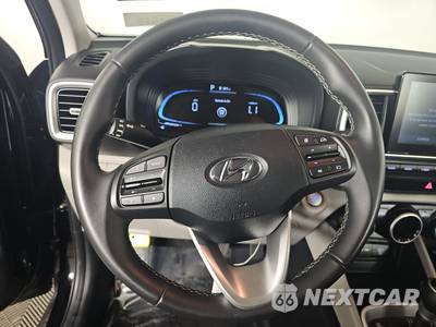 2025 Hyundai Venue SEL - zdjęcie 10 z 18 - miniatura