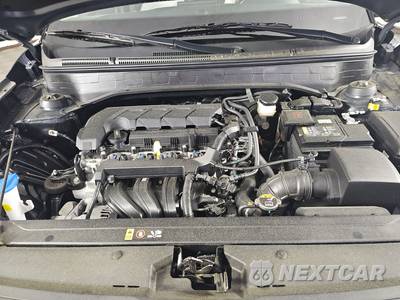 2025 Hyundai Venue SEL - zdjęcie 15 z 18 - miniatura