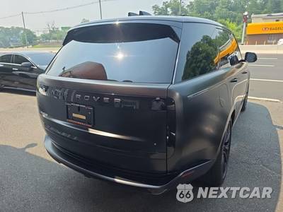 2025 Land Rover Range Rover SE - zdjęcie 4 z 27 - miniatura