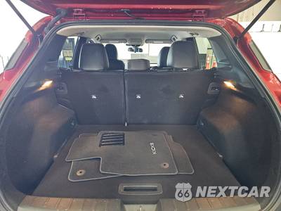 2025 Nissan Kicks SR - zdjęcie 17 z 23 - miniatura