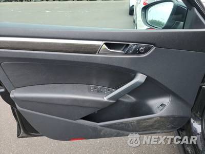 2017 Volkswagen Passat 1.8T SE - zdjęcie 15 z 45 - miniatura