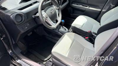 2016 Toyota Prius c One - zdjęcie 18 z 25 - miniatura
