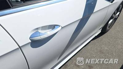 2014 Mercedes-Benz E 250 BlueTEC Sedan - zdjęcie 27 z 29 - miniatura