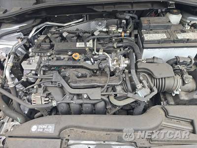 2023 Toyota Corolla Cross XLE - zdjęcie 15 z 24 - miniatura