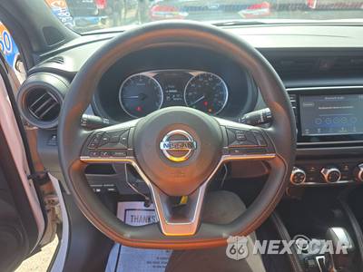 2018 Nissan Kicks S - zdjęcie 10 z 19 - miniatura
