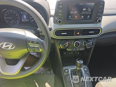 2020 Hyundai Kona SE - zdjęcie 11 z 19 - miniatura