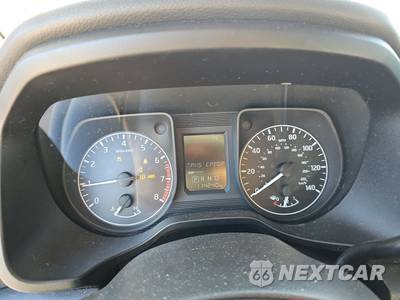 2017 Nissan TITAN S Crew Cab Short Bed - zdjęcie 12 z 18 - miniatura