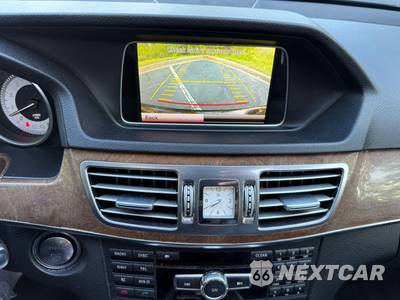2014 Mercedes-Benz E 350 4MATIC Sedan - zdjęcie 8 z 19 - miniatura
