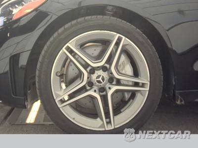 2020 Mercedes-Benz C 300 4MATIC Sedan - zdjęcie 9 z 25 - miniatura