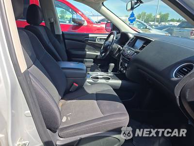 2019 Nissan Pathfinder SV - zdjęcie 8 z 19 - miniatura