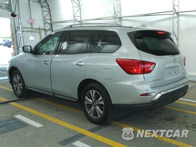 2019 Nissan Pathfinder SV - zdjęcie 6 z 19 - miniatura