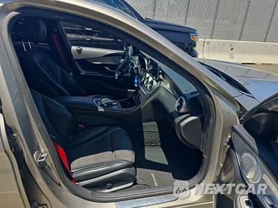2019 Mercedes-Benz AMG C 63 Sedan - zdjęcie 8 z 31 - miniatura