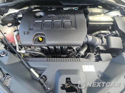 2020 Toyota C-HR XLE - zdjęcie 15 z 23 - miniatura