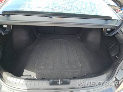 2025 Hyundai Elantra N Line - zdjęcie 16 z 27 - miniatura