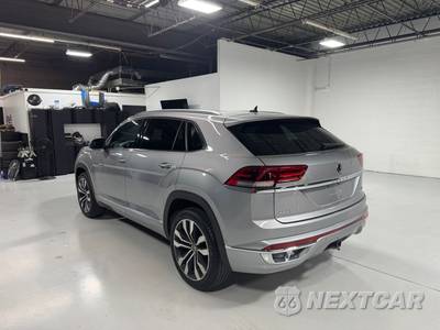 2021 Volkswagen Atlas Cross Sport V6 SEL Premium R-Line - zdjęcie 8 z 16 - miniatura