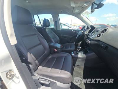 2016 Volkswagen Tiguan S - zdjęcie 8 z 25 - miniatura