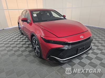 2024 Toyota Crown XLE - zdjęcie 3 z 26 - miniatura
