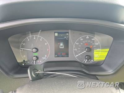 2025 Toyota Corolla Cross Hybrid SE - zdjęcie 12 z 19 - miniatura