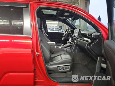 2026 Toyota 4Runner i-FORCE MAX Limited - zdjęcie 8 z 21 - miniatura
