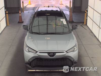 2025 Toyota Corolla Cross Hybrid SE - zdjęcie 2 z 19 - miniatura