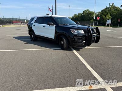 2017 Ford Police Interceptor Utility - zdjęcie 5 z 43 - miniatura