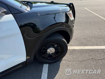 2017 Ford Police Interceptor Utility - zdjęcie 21 z 43 - miniatura