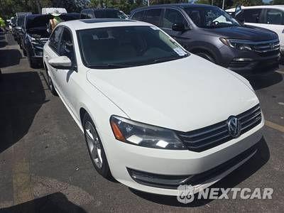 2012 Volkswagen Passat 2.5L SE w/Sunroof - zdjęcie 3 z 18 - miniatura
