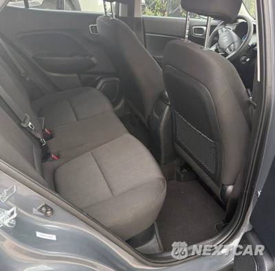 2026 Hyundai Venue SE - zdjęcie 23 z 40 - miniatura
