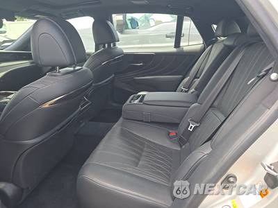 2018 Lexus LS 500 - zdjęcie 13 z 23 - miniatura