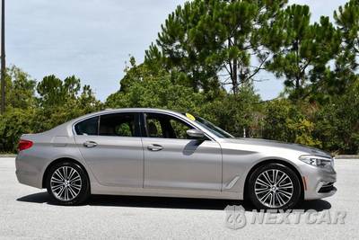 2017 BMW 5 Series Sedan 530i LUXURY LINE - zdjęcie 34 z 50 - miniatura