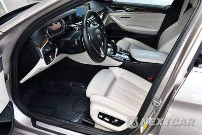 2017 BMW 5 Series Sedan 530i LUXURY LINE - zdjęcie 14 z 50 - miniatura