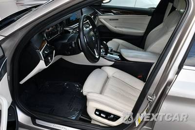 2017 BMW 5 Series Sedan 530i LUXURY LINE - zdjęcie 41 z 50 - miniatura