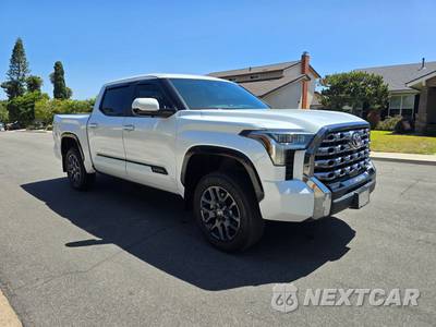 2024 Toyota Tundra Platinum Crew Cab Short Bed - zdjęcie 4 z 47 - miniatura