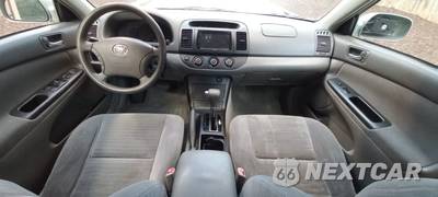 2005 Toyota Camry LE - zdjęcie 17 z 21 - miniatura