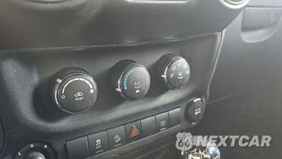2016 Jeep Wrangler Unlimited Rubicon - zdjęcie 27 z 27 - miniatura