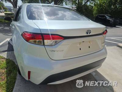 2022 Toyota Corolla Hybrid LE Sedan - zdjęcie 3 z 9 - miniatura