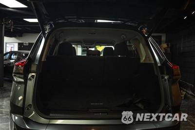 2024 Nissan Rogue SV - zdjęcie 7 z 29 - miniatura